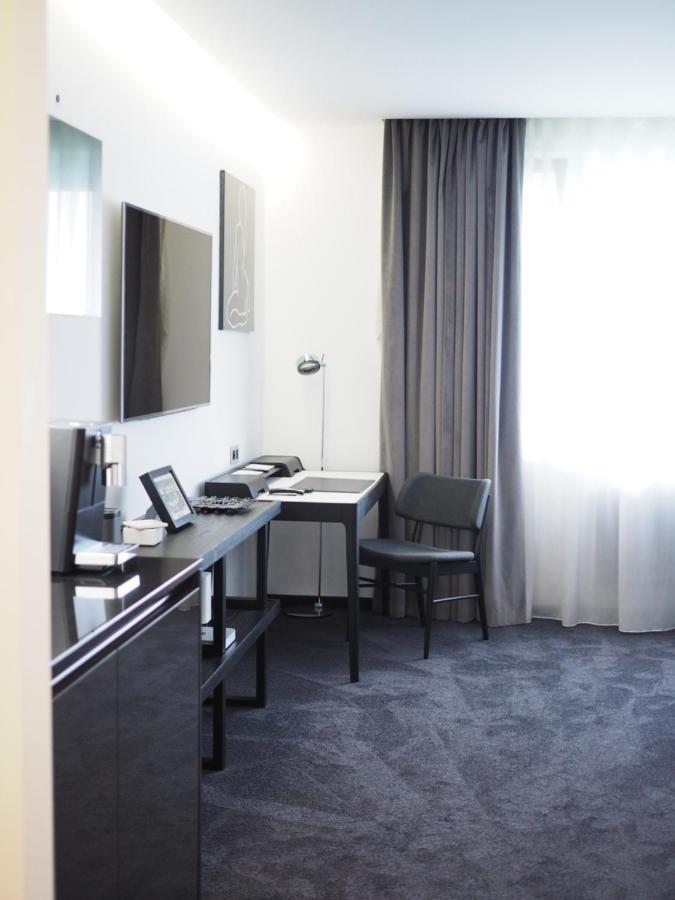 Apartman Grey Praga Esterno foto